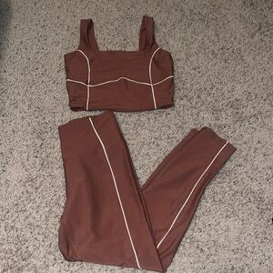 Abercrombie leggings & sports bra